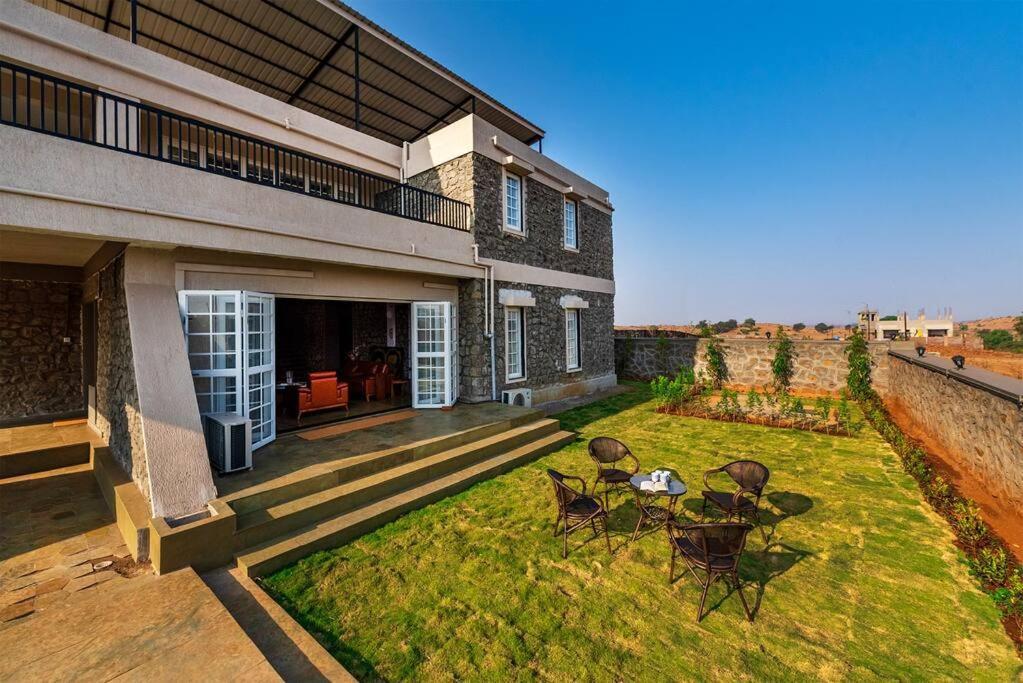 Stone Mansion By Phoenix Stays Igatpuri Exterior foto